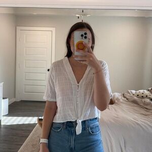 Grade & Gather white top size Small